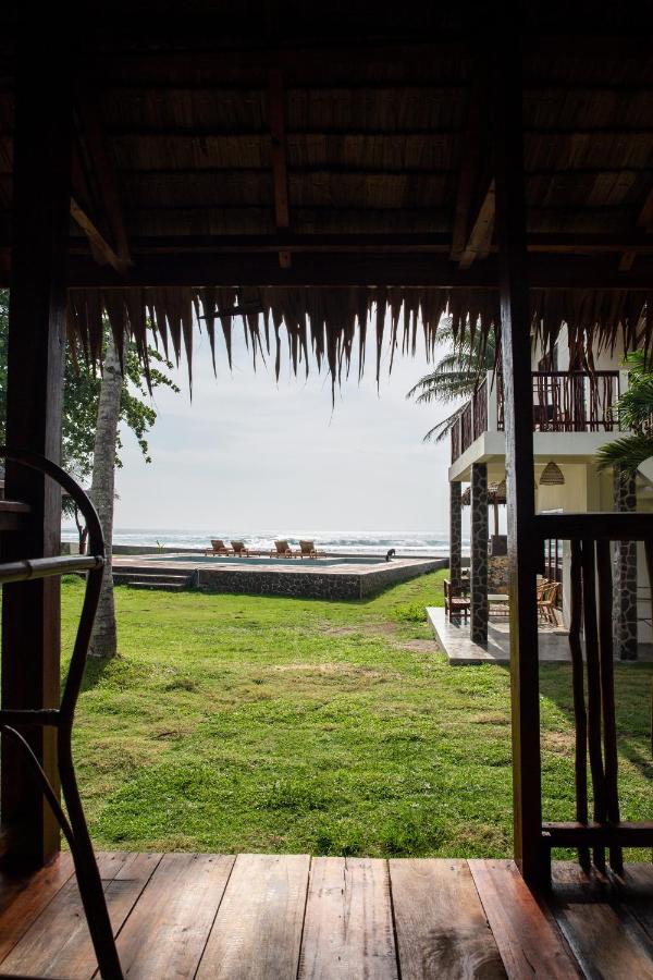 The Ujung Bocur Bungalows Krui Luaran gambar